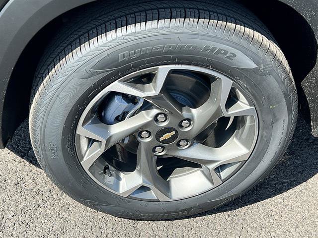 New 2026 Chevrolet Trax LT FWD image 10