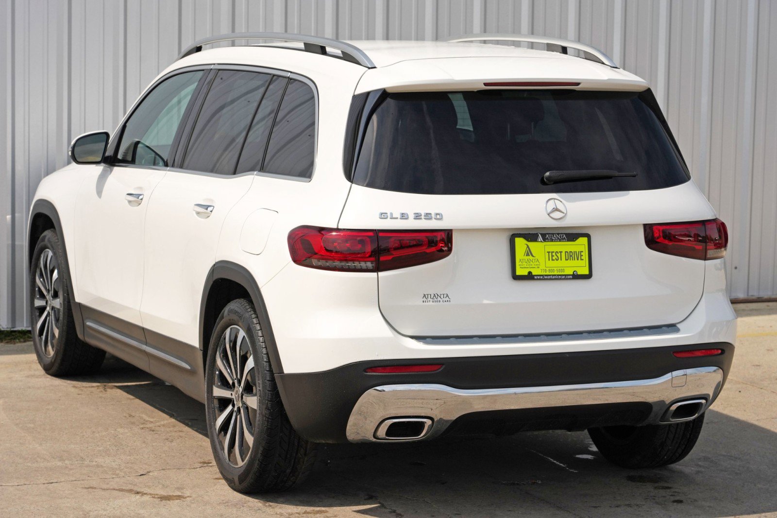 Used 2022 Mercedes-Benz GLB 250 w/ Premium Package Lite image 50