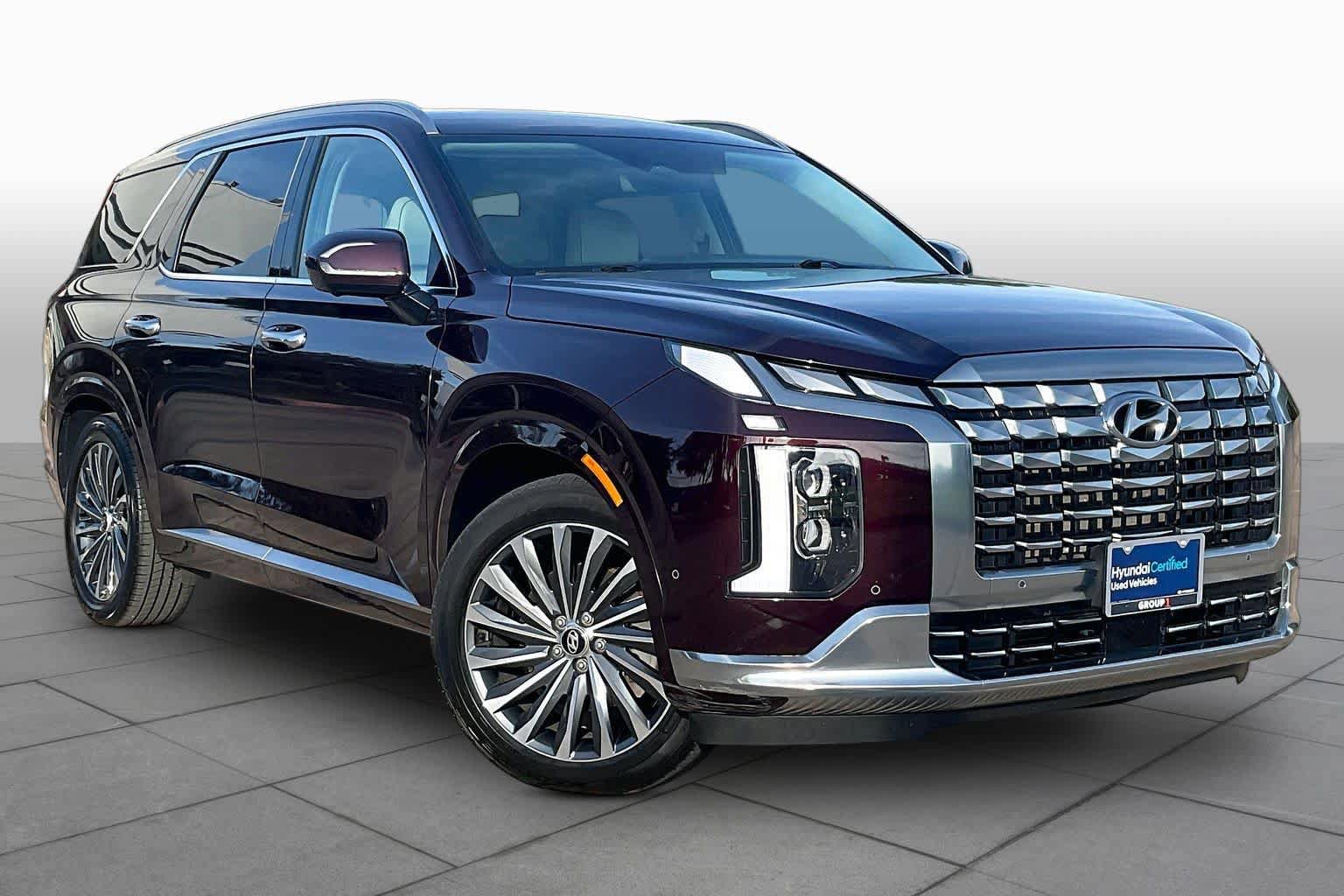 Used 2024 Hyundai Palisade Calligraphy AWD/4WD image 3