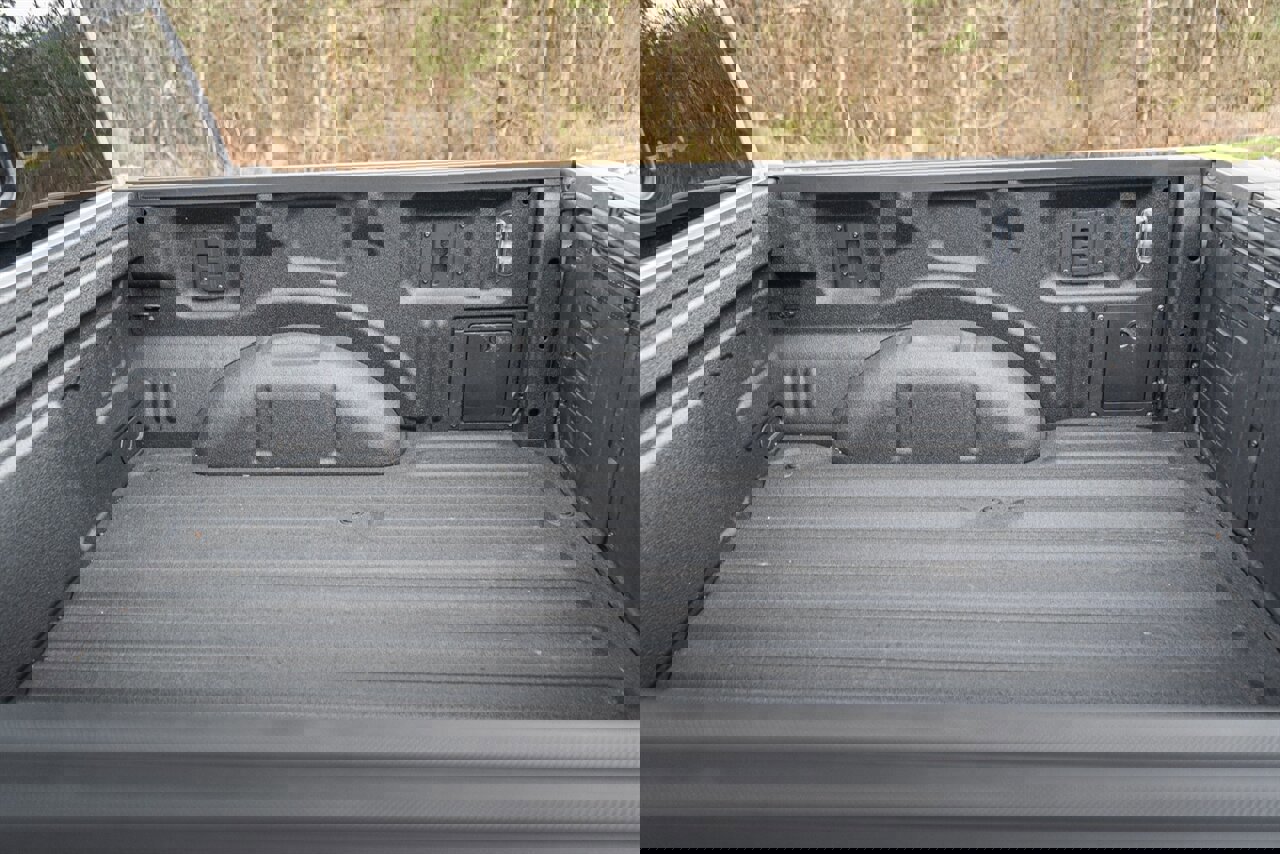 Used 2025 Ford F150 Raptor w/ Equipment Group 803A Raptor R image 48