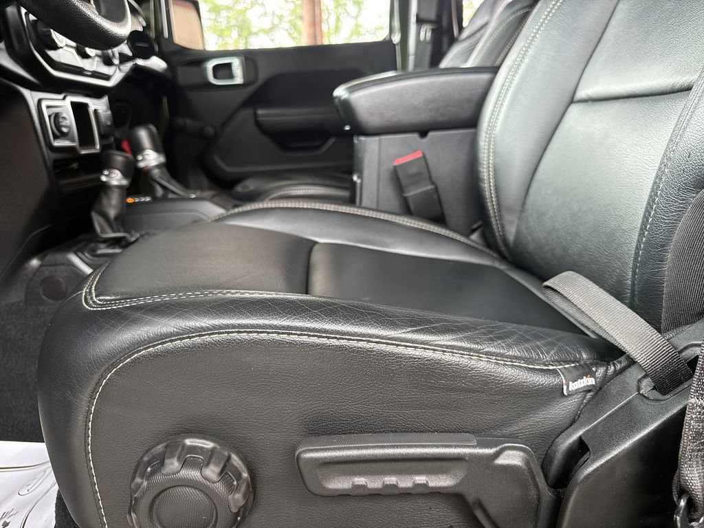 Used 2020 Jeep Wrangler Unlimited Sport AWD/4WD image 11