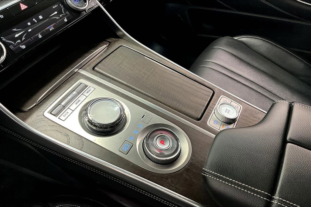 Used 2024 Genesis GV80 2.5T image 17