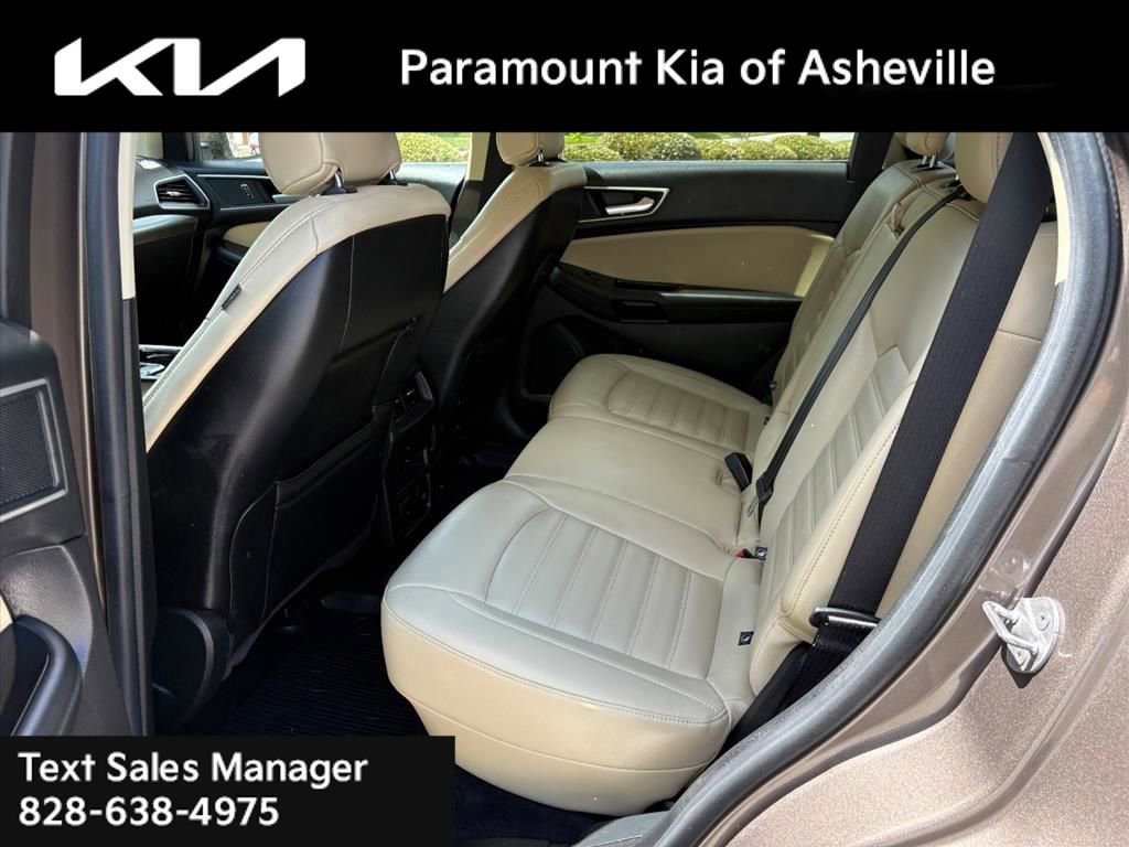 Used 2019 Ford Edge SEL w/ Equipment Group 201A AWD/4WD image 19