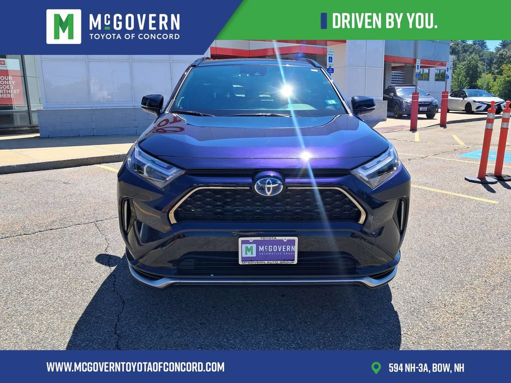 Used 2024 Toyota RAV4 XSE w/ Weather Package AWD/4WD image 9