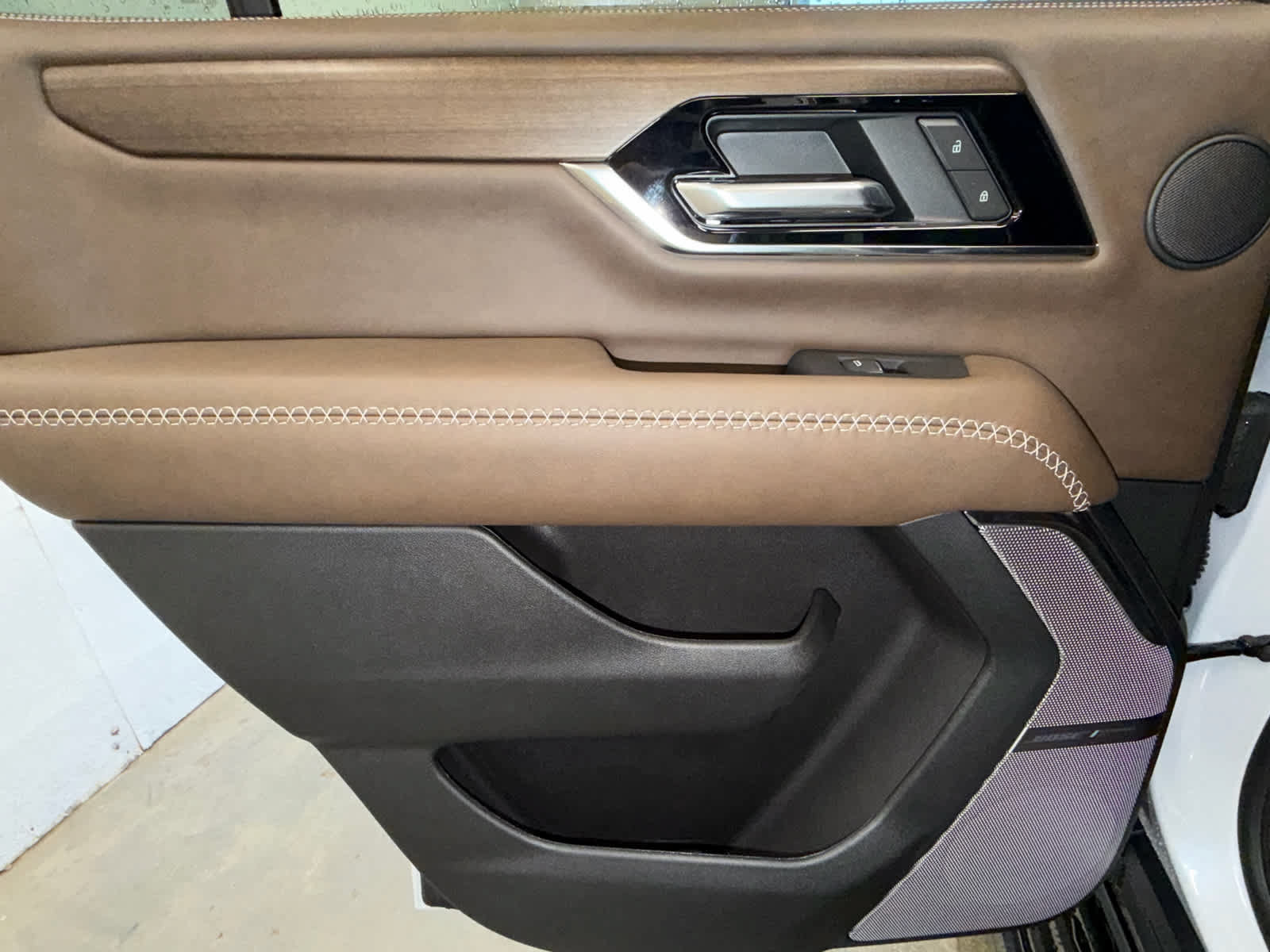 New 2026 GMC Yukon Denali Ultimate AWD/4WD image 26