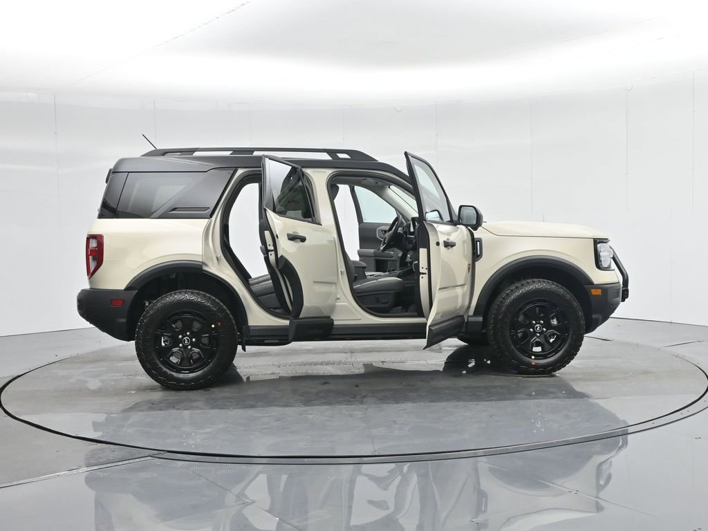 New 2025 Ford Bronco Sport Badlands w/ Sasquatch Badlands Package image 4