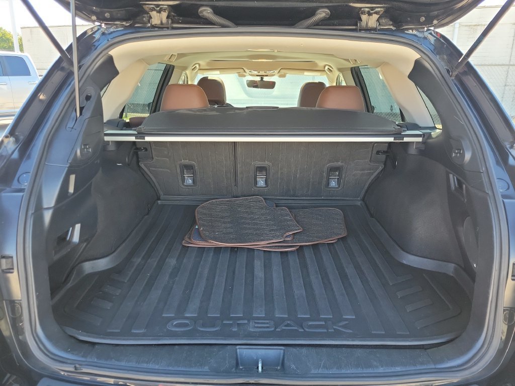 Used 2019 Subaru Outback 2.5i Touring AWD/4WD image 7