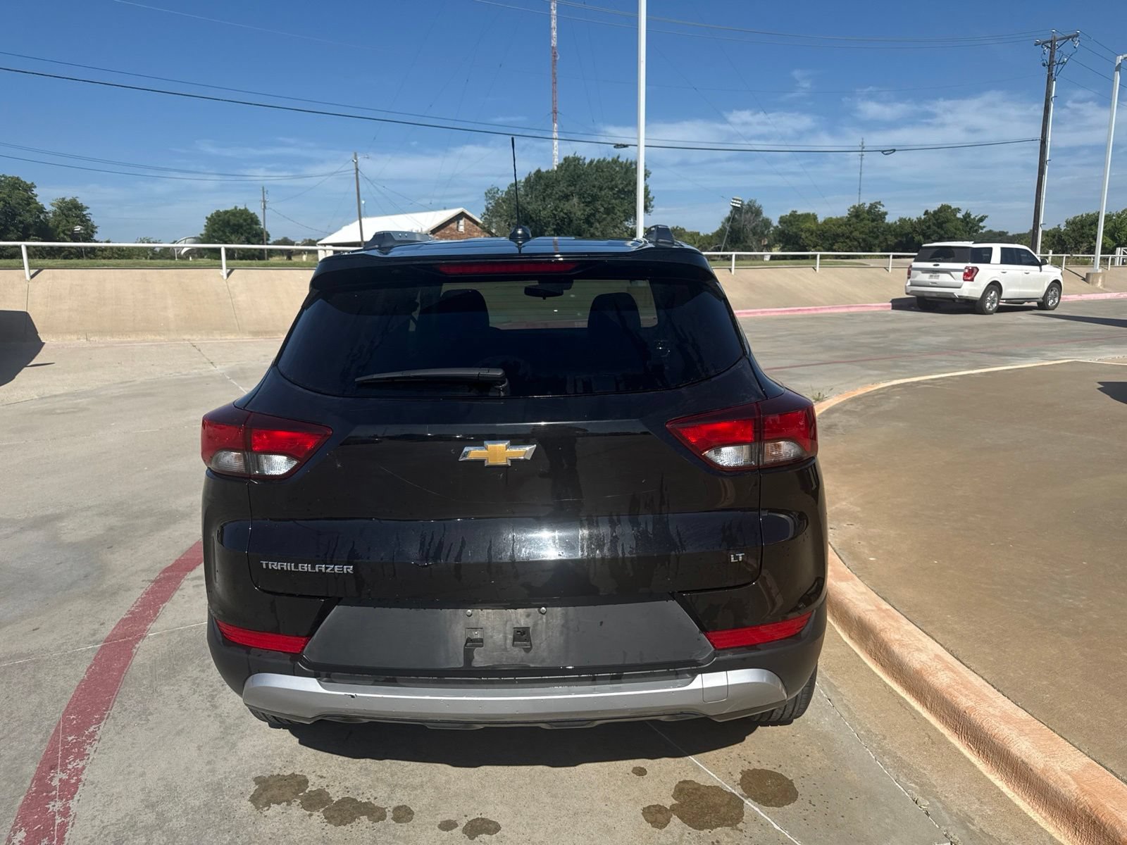 Used 2025 Chevrolet TrailBlazer LT FWD image 6