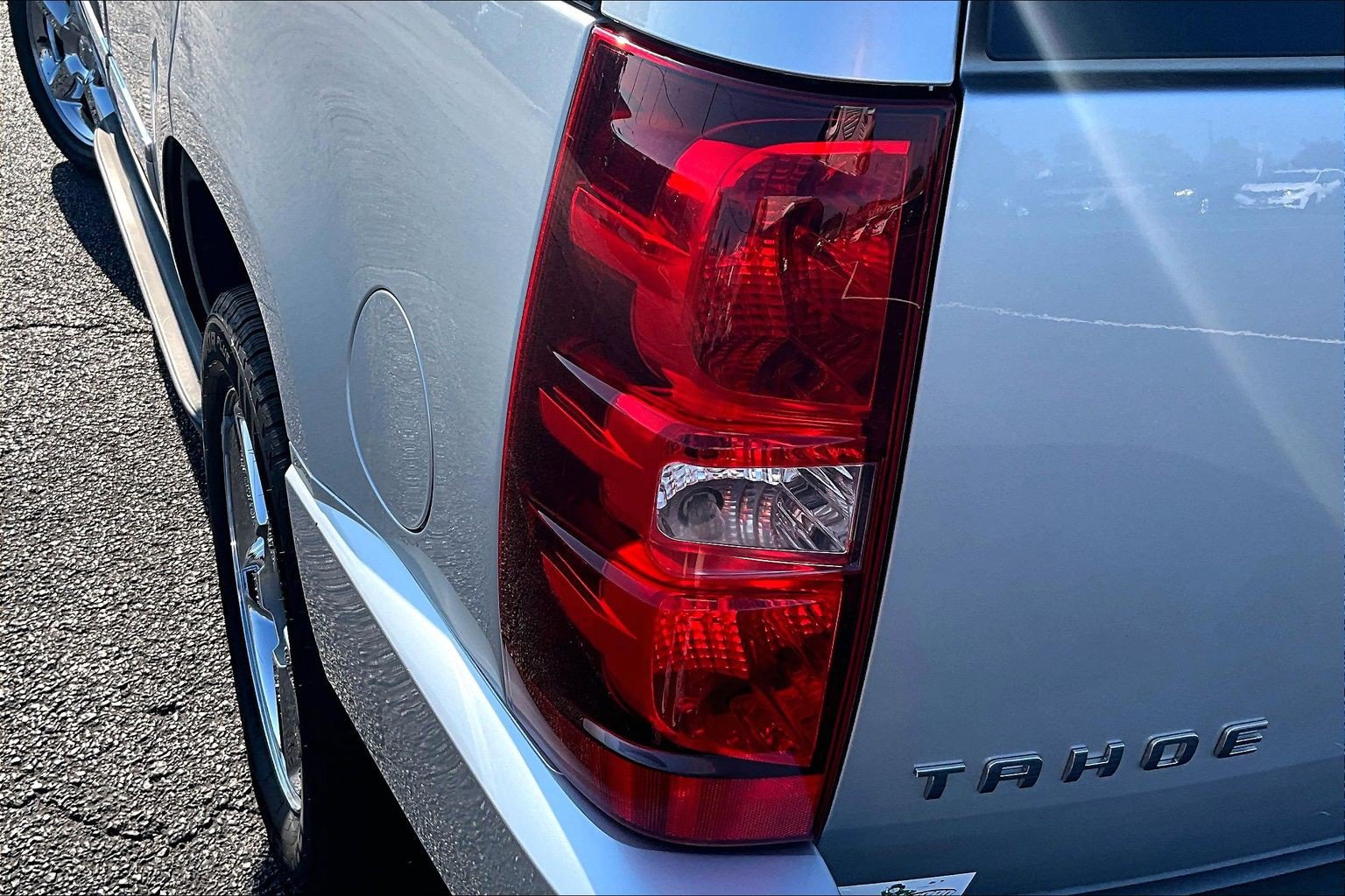 Used 2014 Chevrolet Tahoe LTZ AWD/4WD image 29