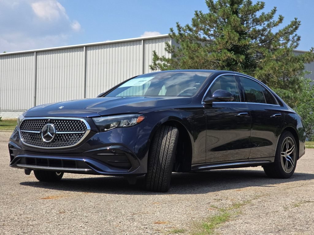 New 2026 Mercedes-Benz E 350 4MATIC Sedan image 13
