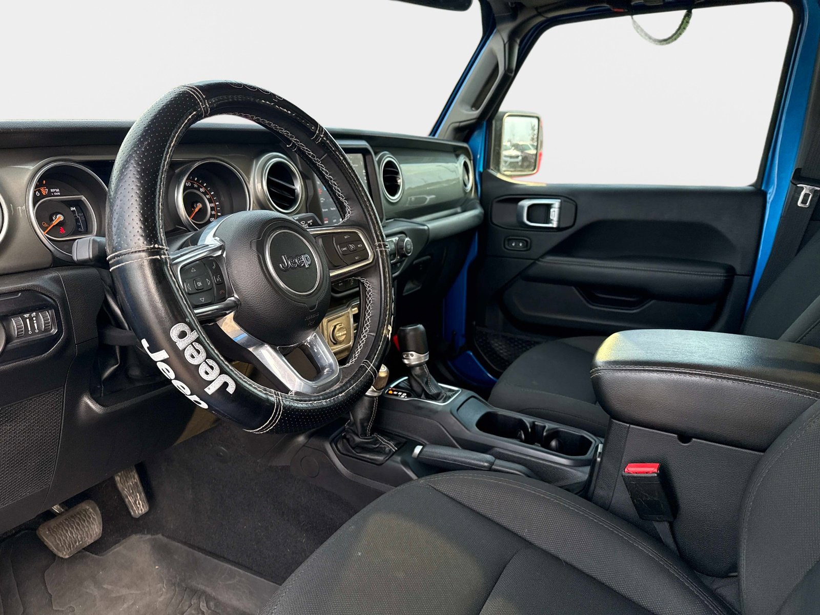 Used 2022 Jeep Gladiator Overland image 33