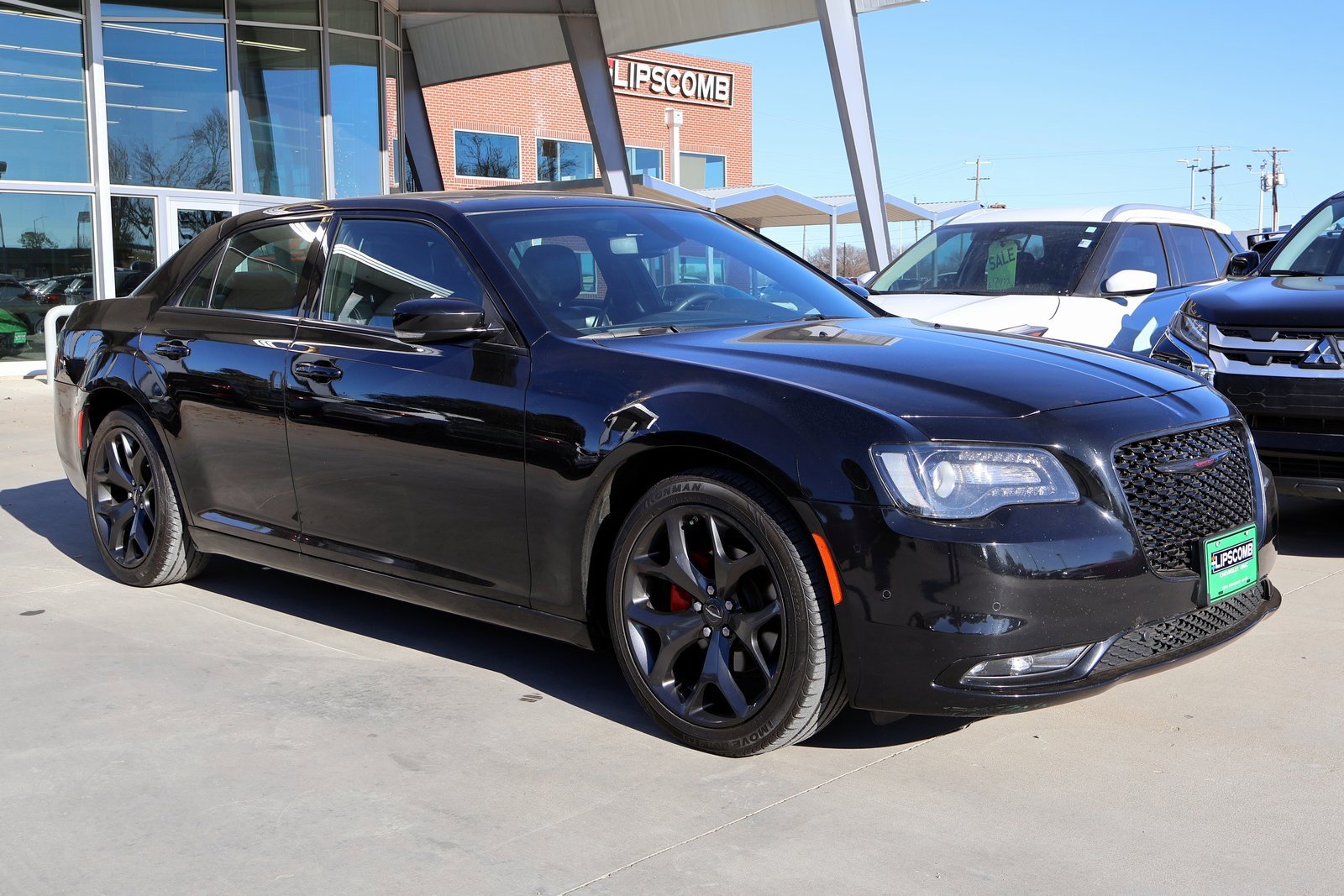 Used 2023 Chrysler 300 S image 4