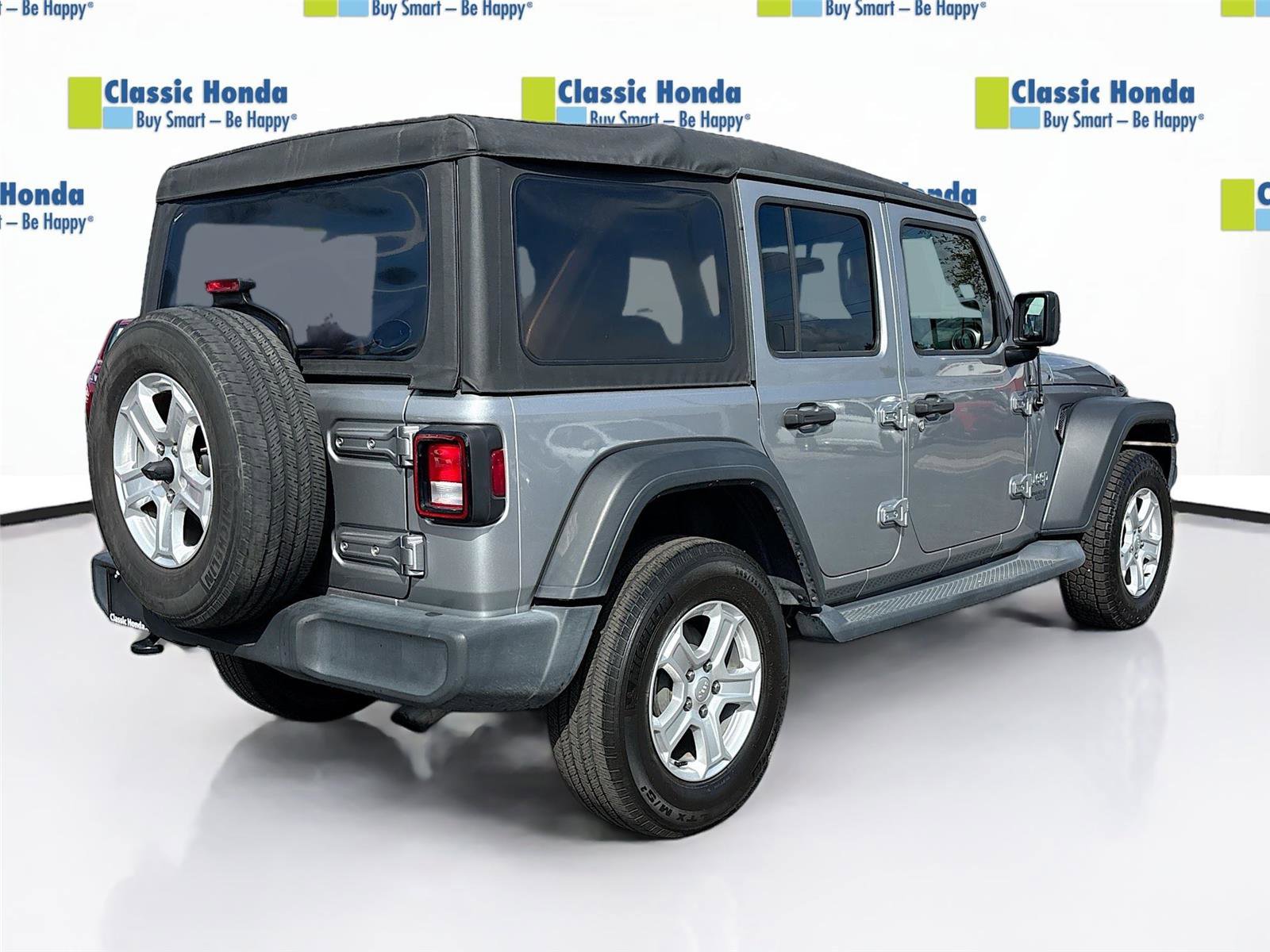 Used 2020 Jeep Wrangler Unlimited Sport S image 8