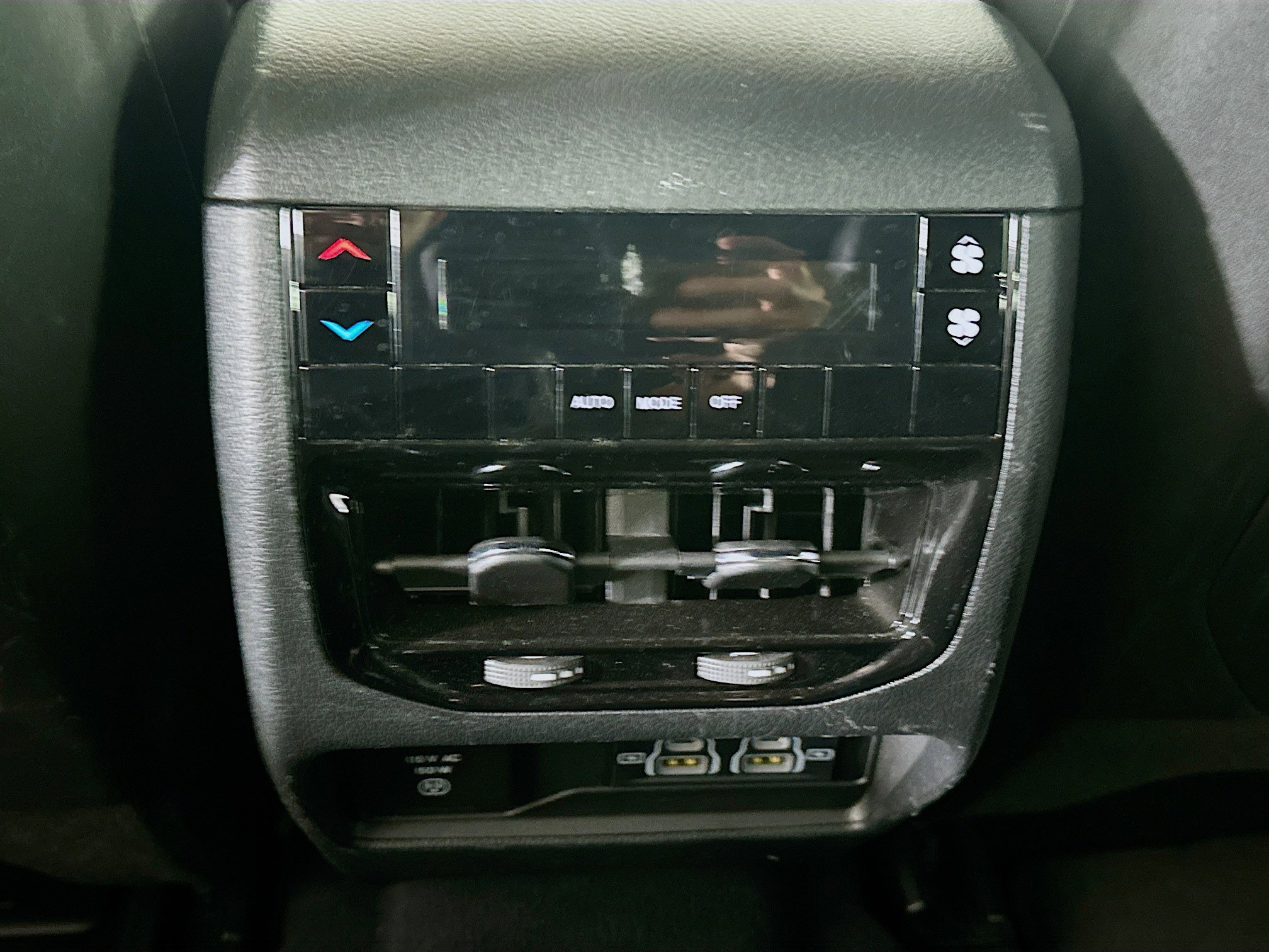 Used 2024 Jeep Grand Cherokee L Laredo image 28