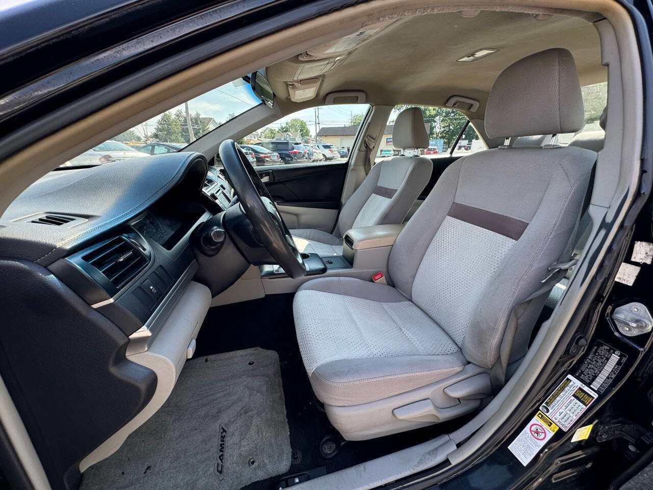 Used 2012 Toyota Camry LE image 13