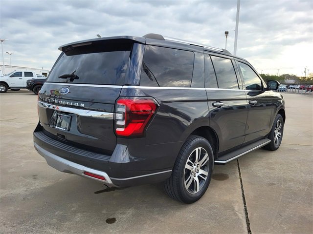Used 2022 Ford Expedition Limited image 24