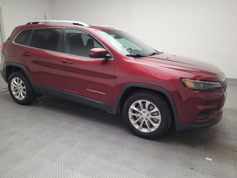 Used 2019 Jeep Cherokee Latitude w/ Popular Appearance Group FWD image 11