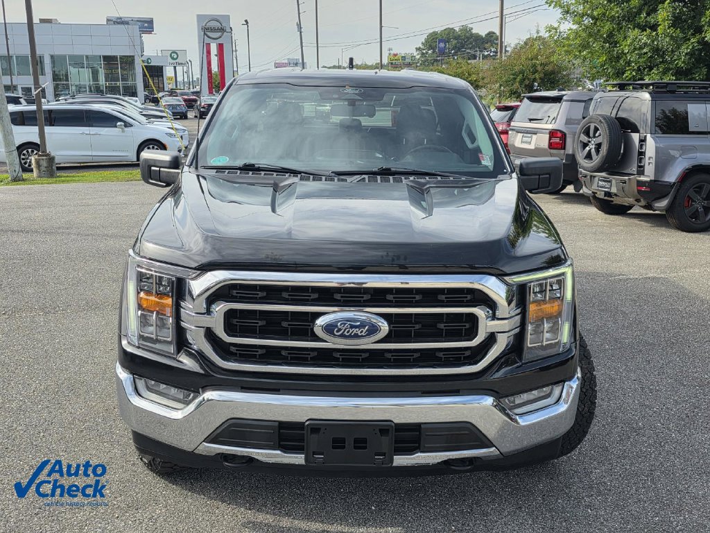 Used 2022 Ford F150 XLT w/ Equipment Group 302A High AWD/4WD image 2