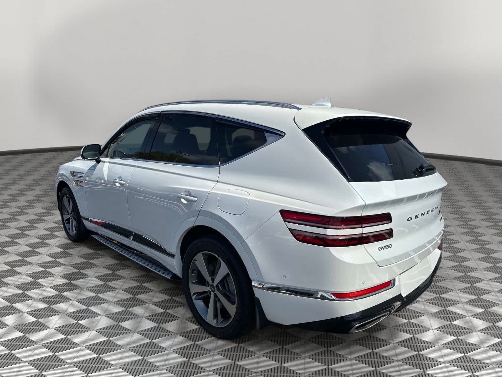 Used 2023 Genesis GV80 3.5T Advanced + w/ Convenience Package AWD/4WD image 5
