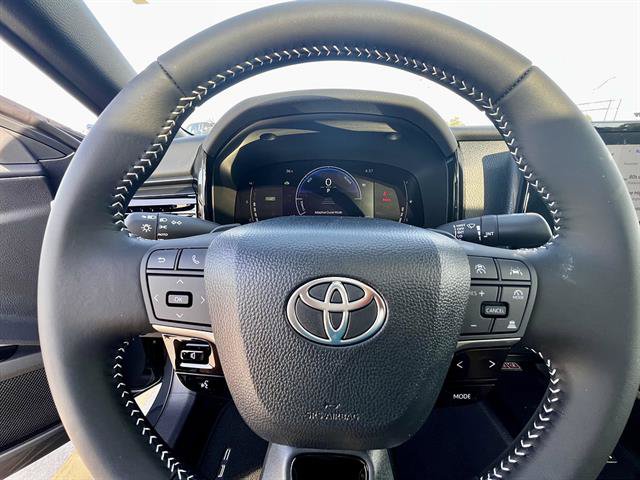 New 2026 Toyota Camry SE w/ Convenience Package FWD image 16