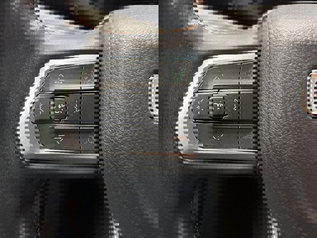 Used 2022 Jeep Compass Limited image 37