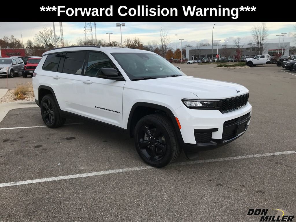 New 2025 Jeep Grand Cherokee L Altitude image 3