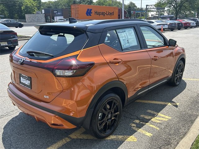 Certified 2024 Nissan Kicks SR w/ SR Premium Package image 8