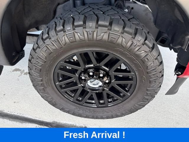 Used 2022 Ford F250 Lariat w/ Black Appearance Package AWD/4WD image 23