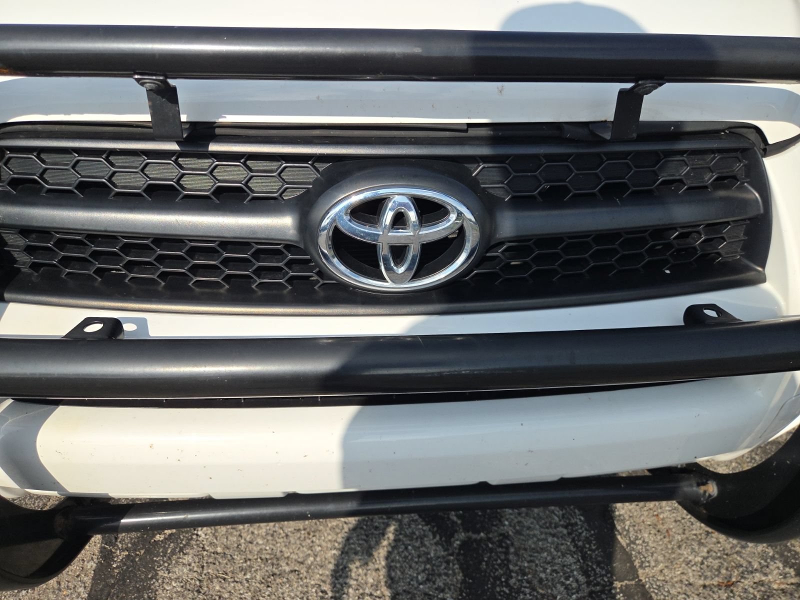 Used 2012 Toyota RAV4 4WD w/ Value Pkg image 6
