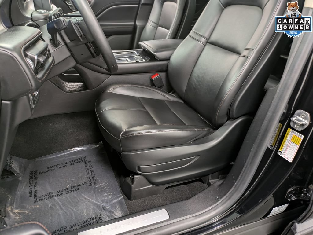 Used 2022 Lincoln Aviator AWD w/ Premium Package image 11