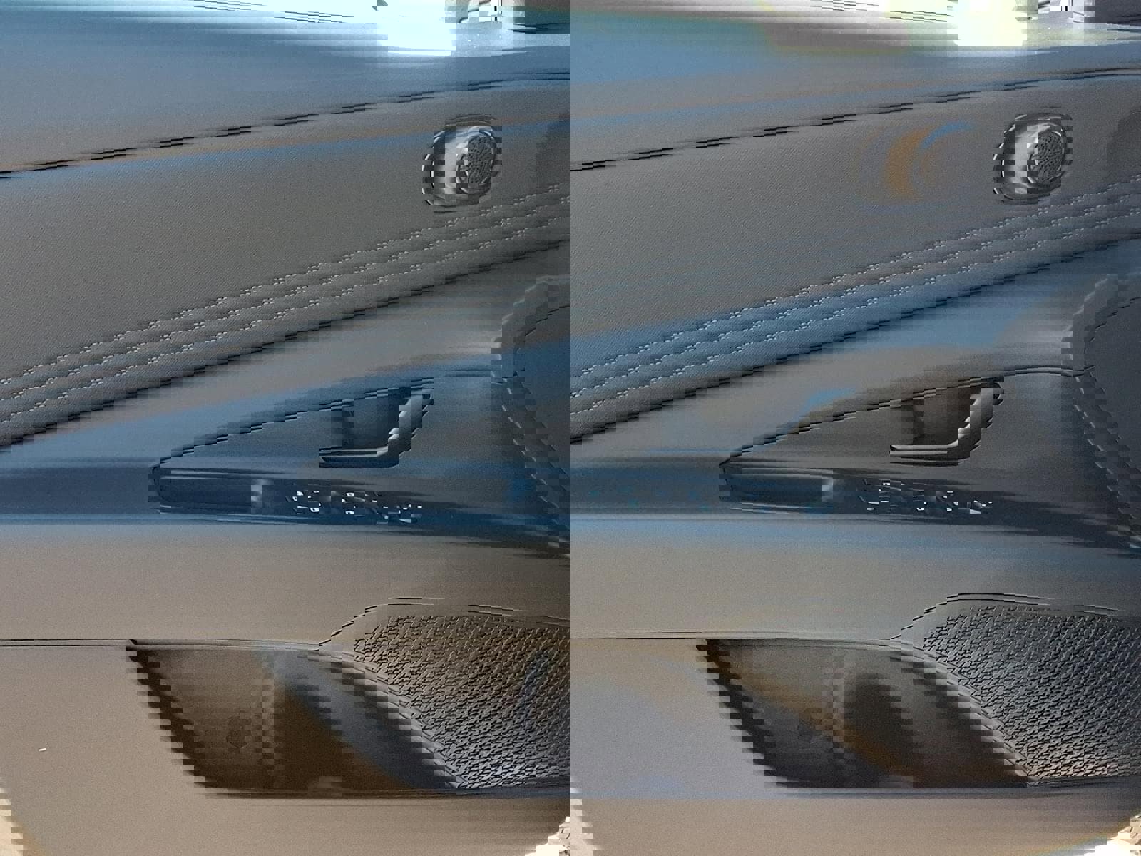 New 2026 Hyundai Elantra Sport image 8