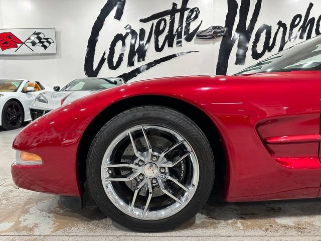 Used 2004 Chevrolet Corvette Convertible w/ Preferred Equipment Group RWD image 12