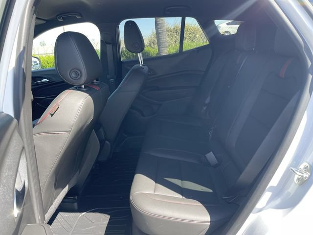 Used 2025 Chevrolet Trax RS w/ Driver Confidence Package FWD image 23