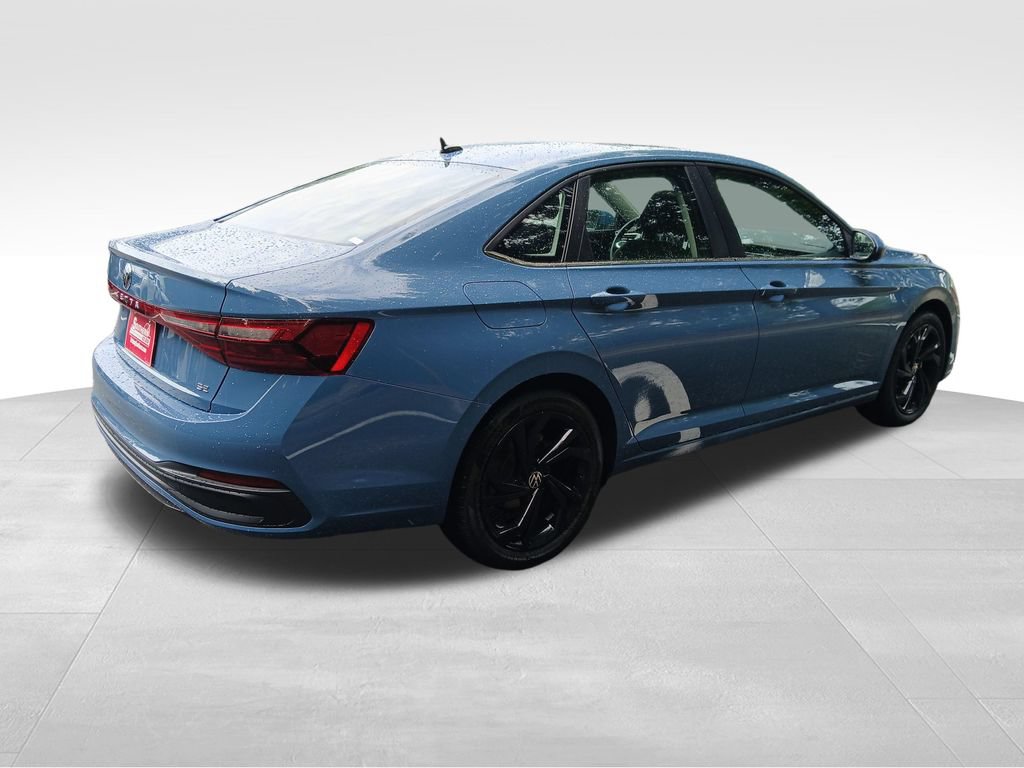 New 2026 Volkswagen Jetta SE FWD image 5