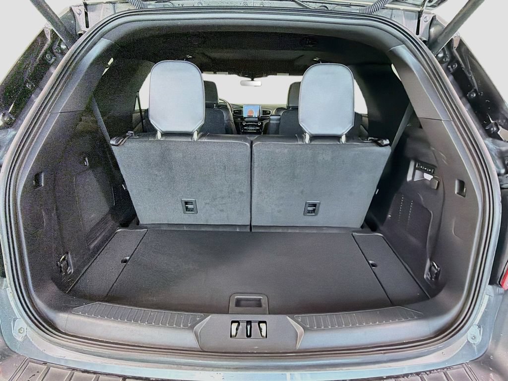 Used 2022 Ford Explorer ST w/ Equipment Group 401A AWD/4WD image 31