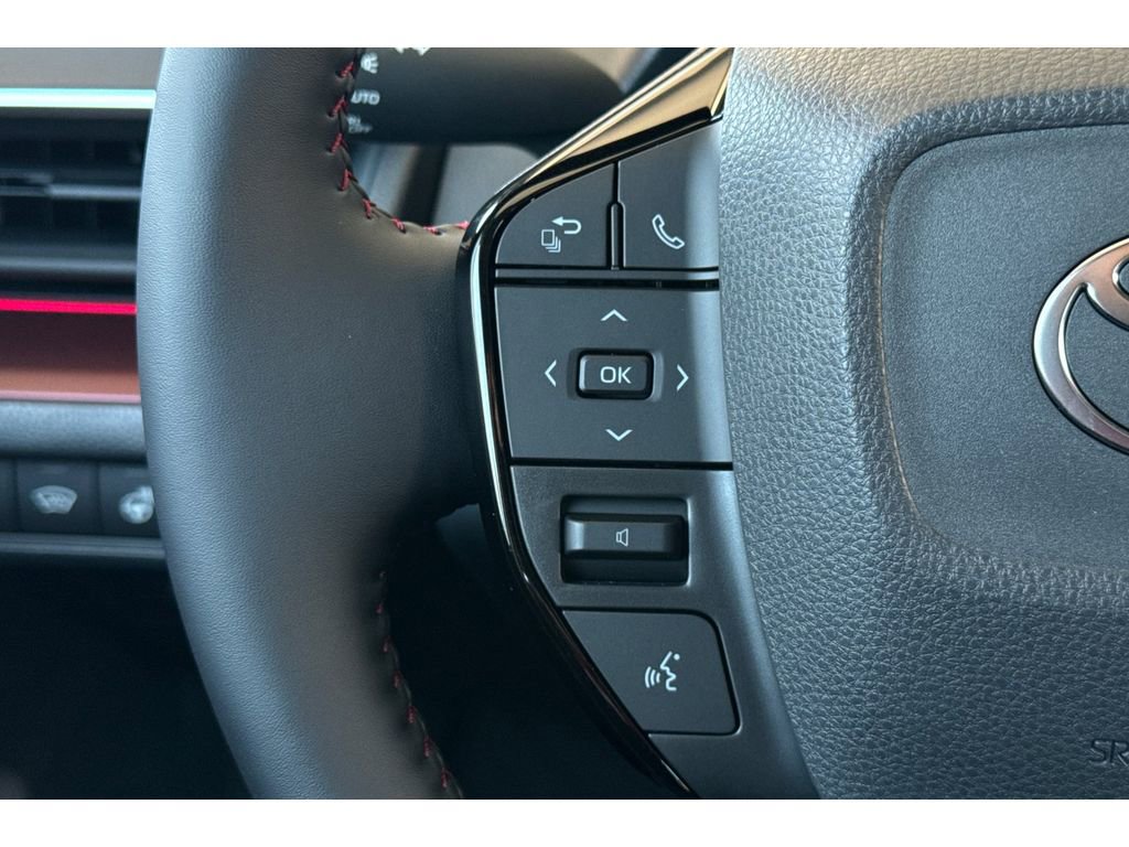 New 2026 Toyota Prius Plug-In Hybrid FWD image 24