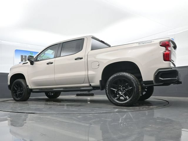 New 2026 Chevrolet Silverado 1500 Custom Trail Boss w/ Dark Appearance Package AWD/4WD image 17