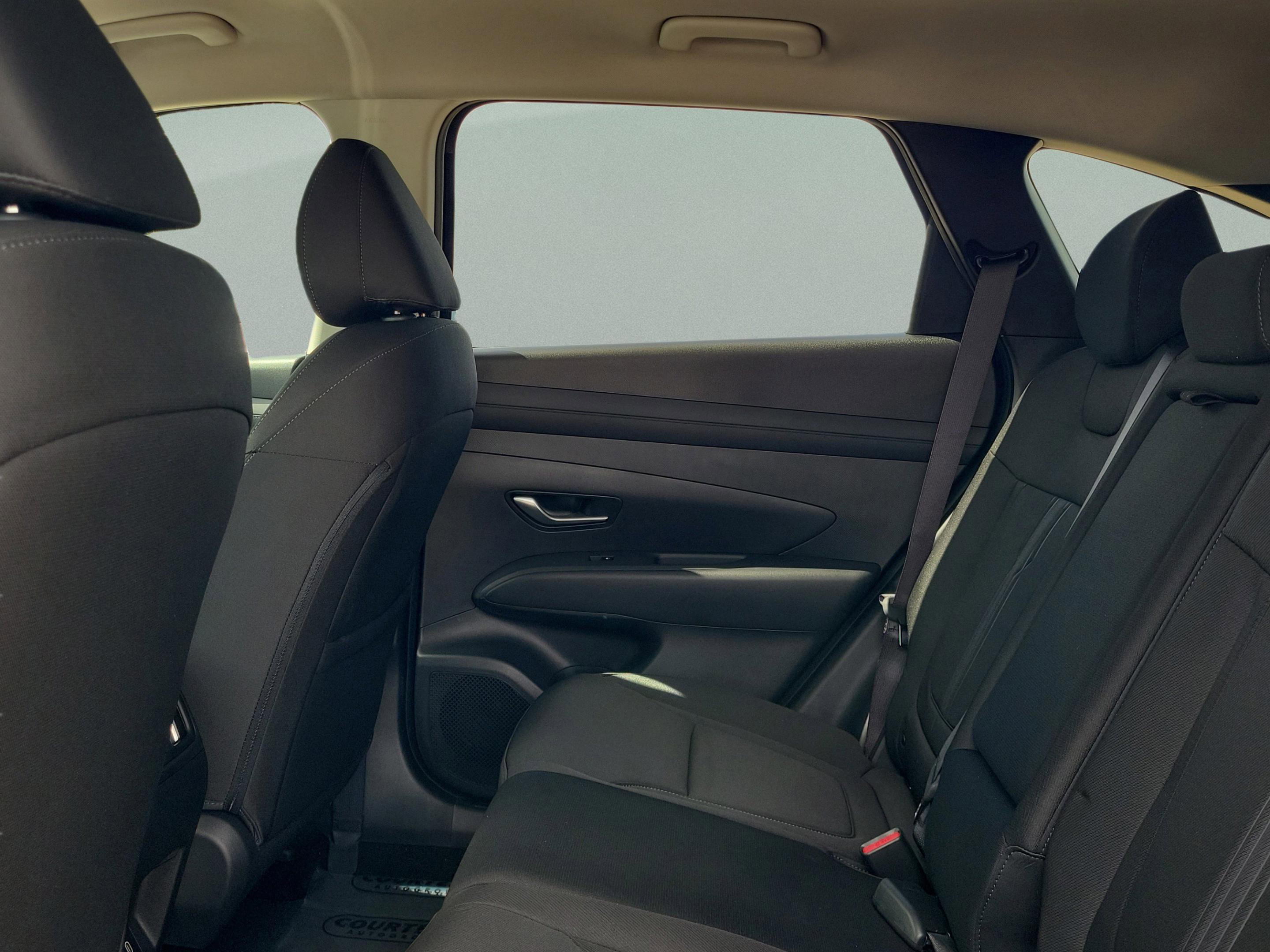 New 2026 Hyundai Tucson SEL image 12