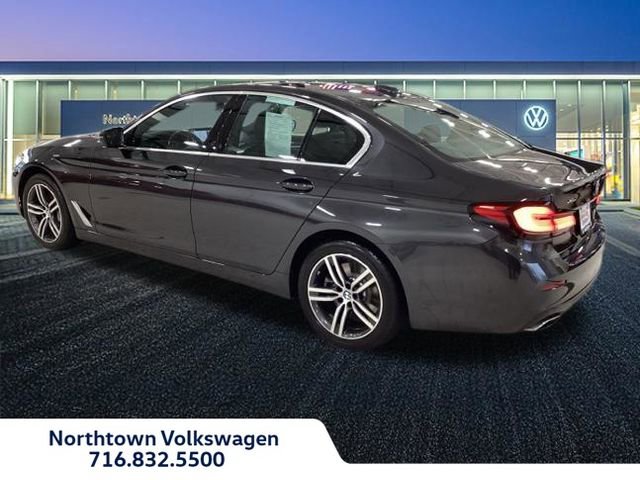 Used 2021 BMW 540i xDrive w/ Convenience Package AWD/4WD image 3