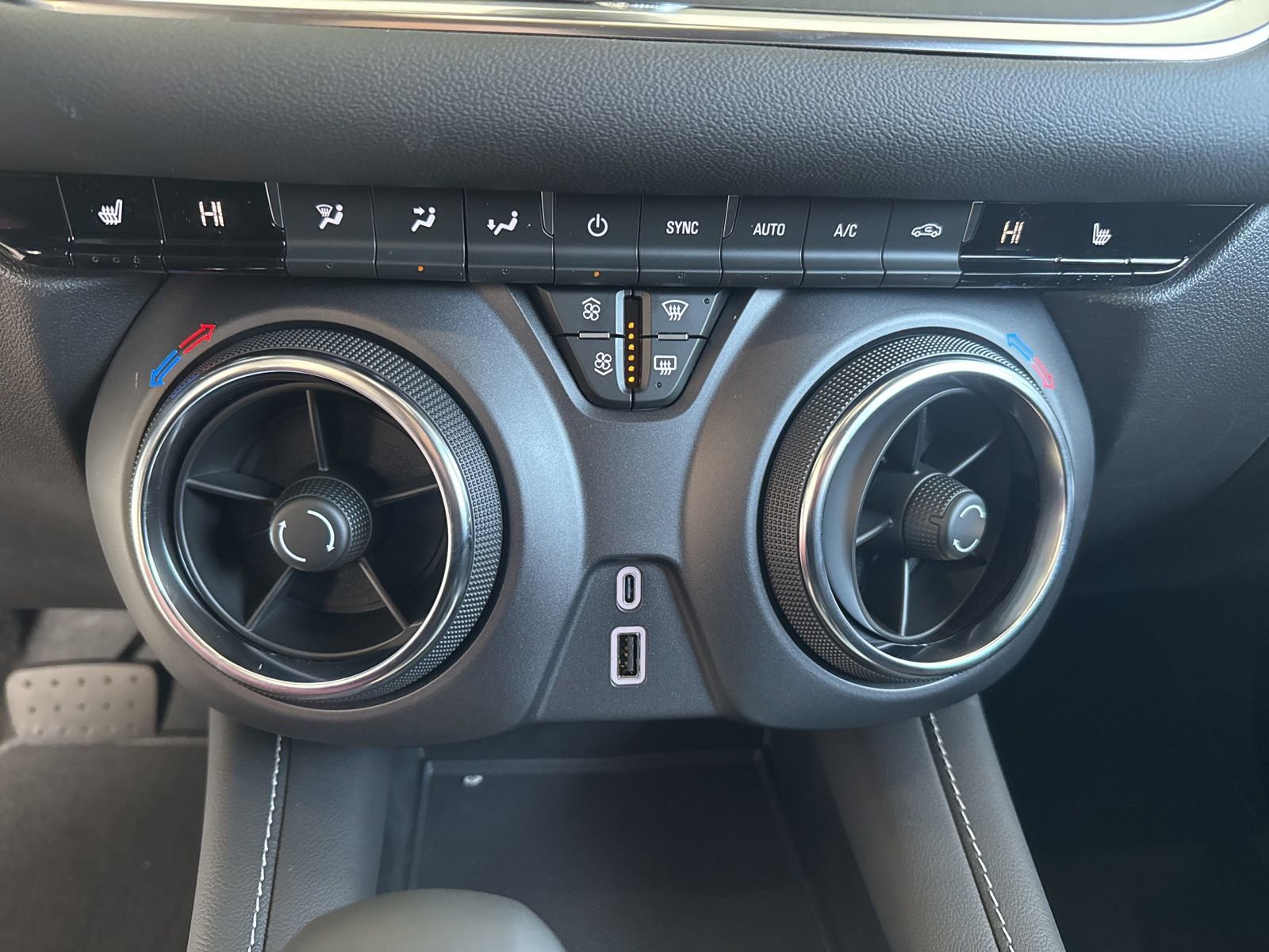 New 2026 Chevrolet Blazer LT image 27