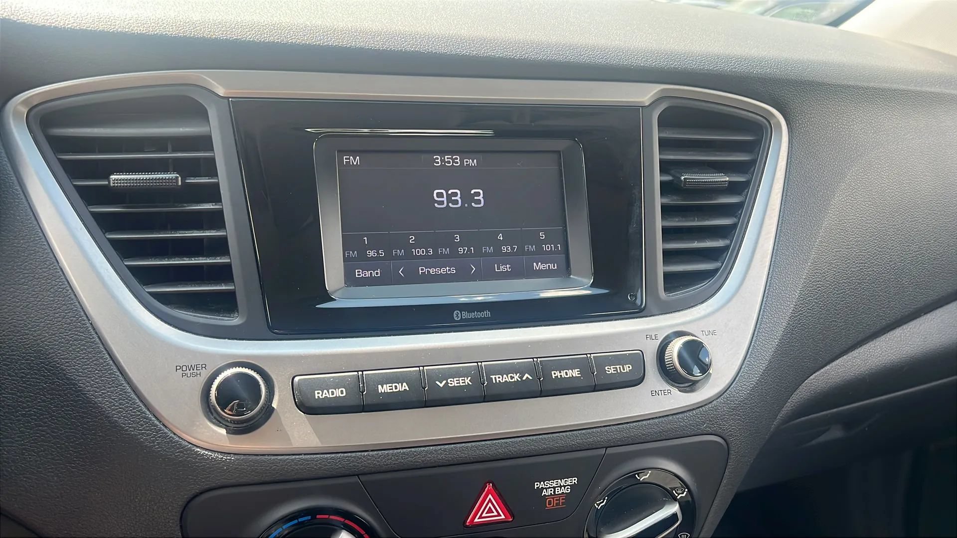Used 2018 Hyundai Accent SE FWD image 12