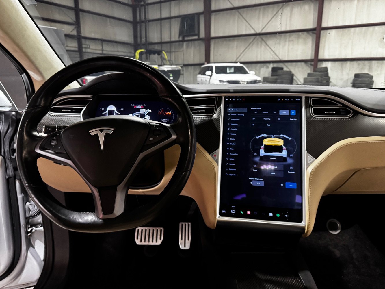 Used 2017 Tesla Model X P100D image 25