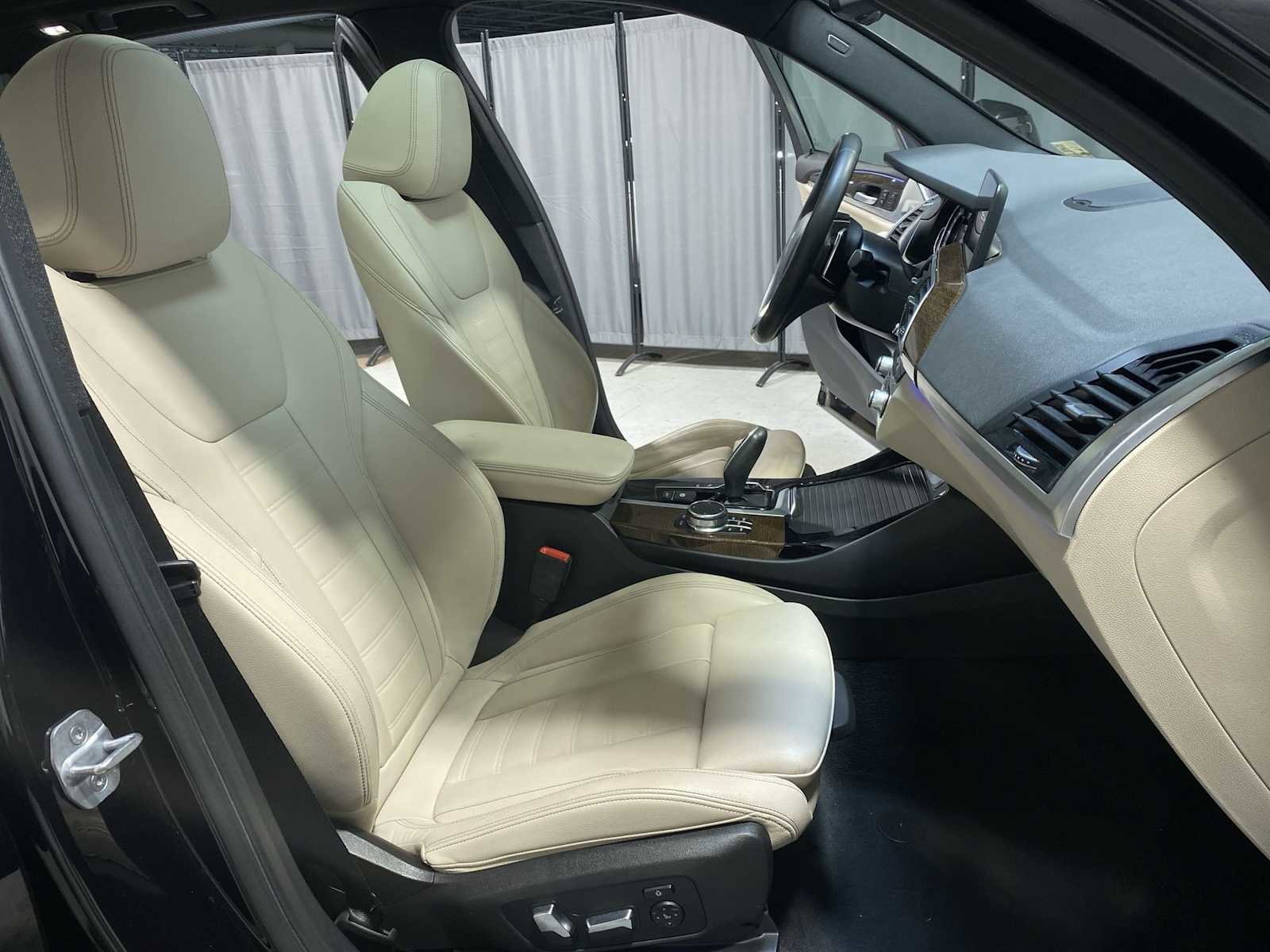 Used 2019 BMW X3 xDrive30i image 14