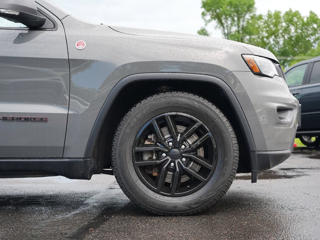 Used 2021 Jeep Grand Cherokee Trailhawk w/ Trailhawk Luxury Group AWD/4WD image 11