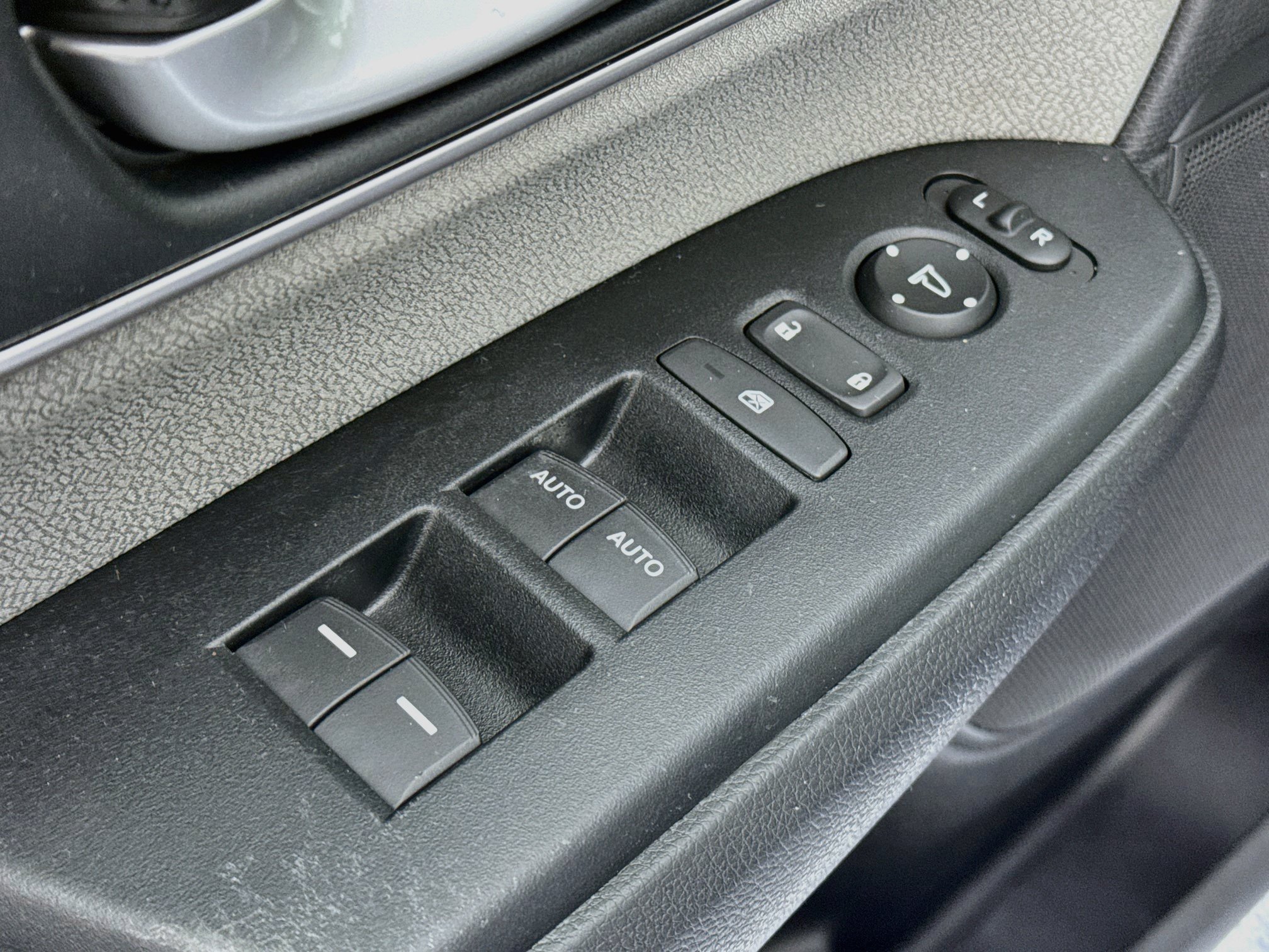 Certified 2018 Honda CR-V EX image 17