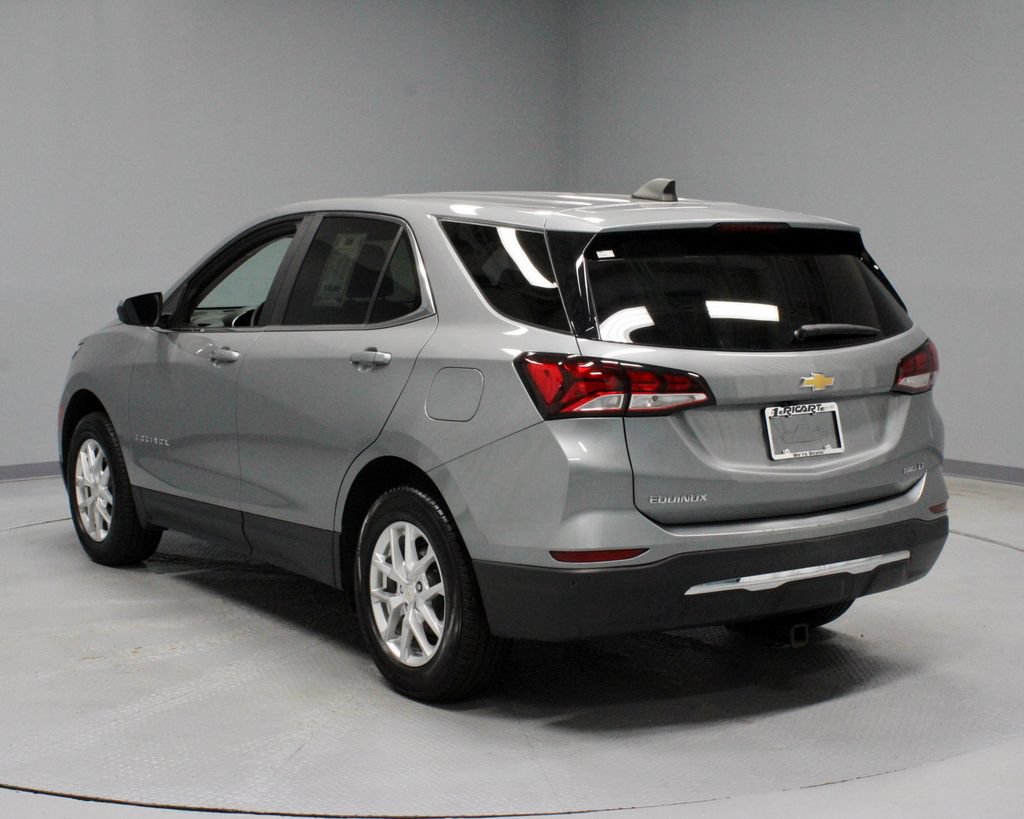 Used 2024 Chevrolet Equinox LT AWD/4WD image 9