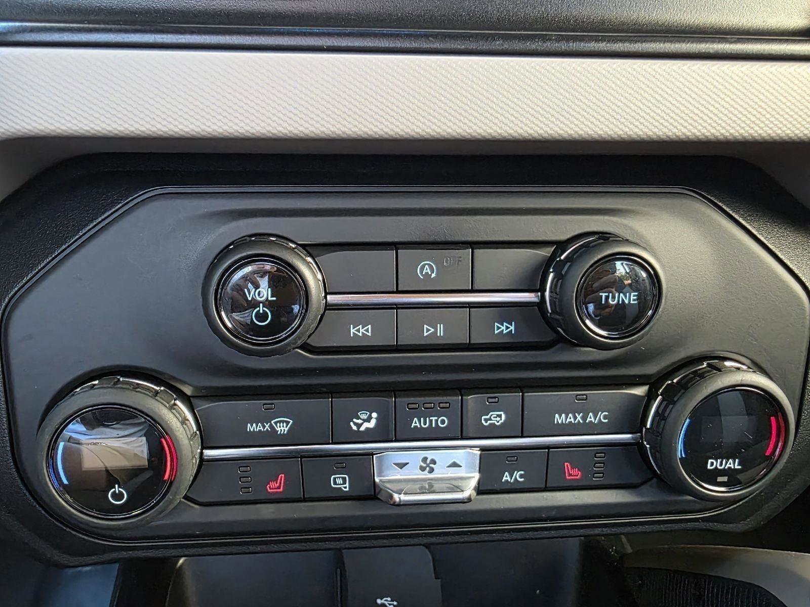 Used 2021 Ford Bronco Big Bend image 17