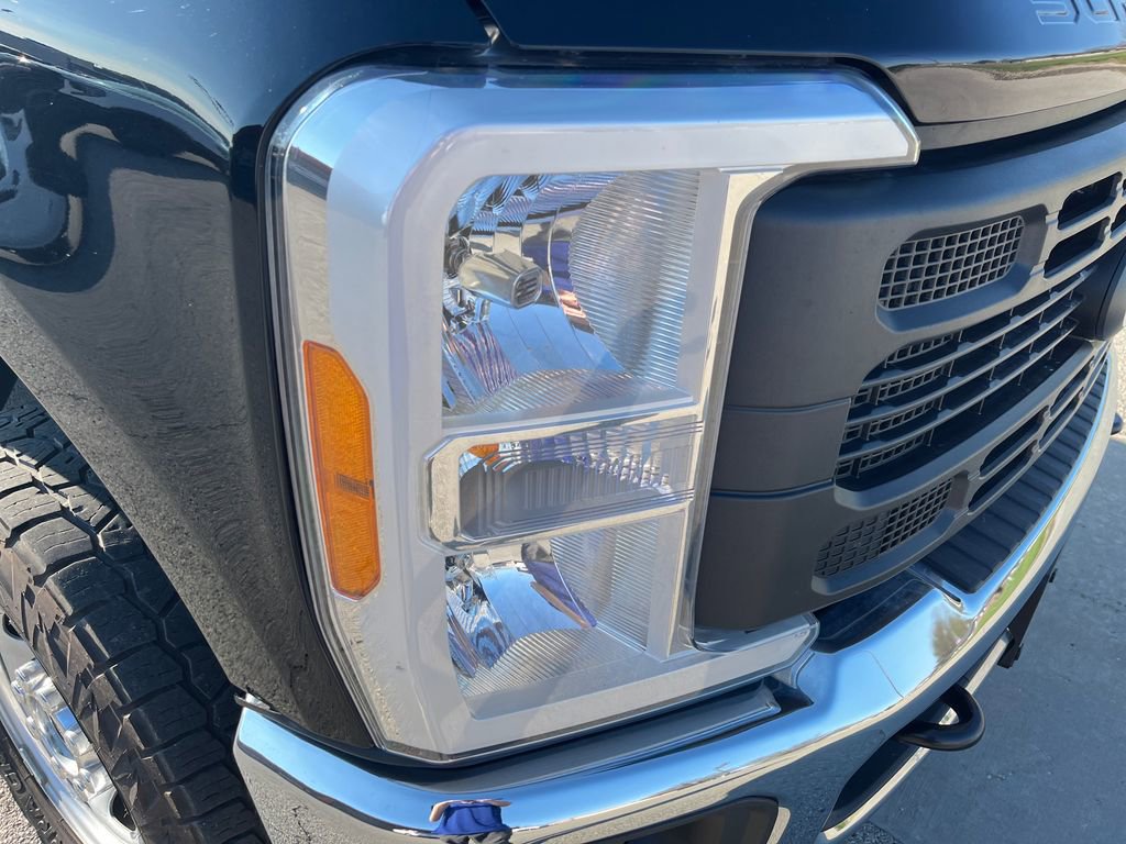 Used 2023 Ford F350 XL w/ 360-Degree Camera Package AWD/4WD image 33