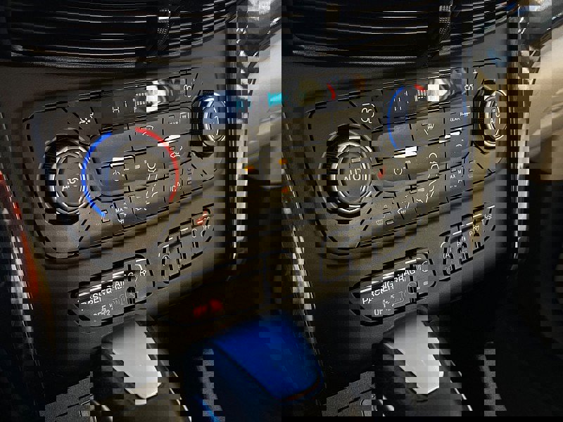 Used 2019 Ford Escape Titanium image 48