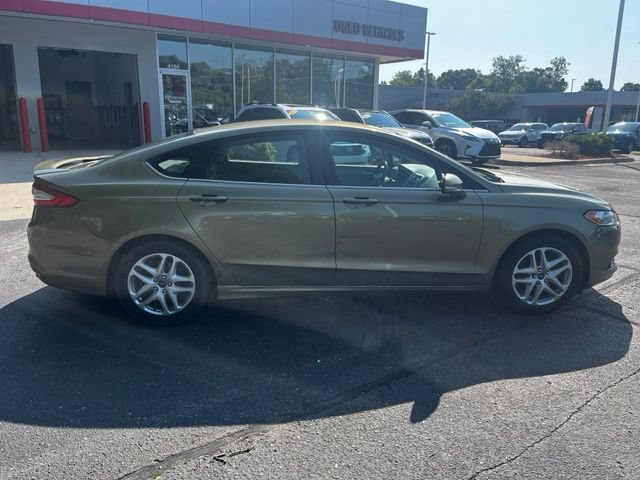 Used 2013 Ford Fusion SE FWD image 6